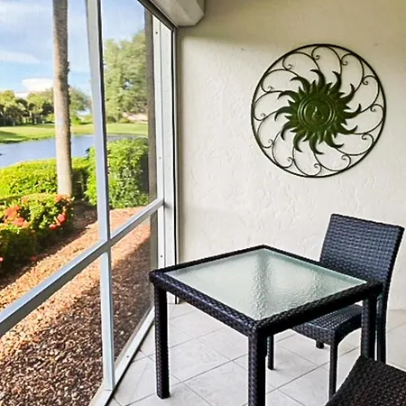 Wiggins Bay Sunny Retreat Apartment